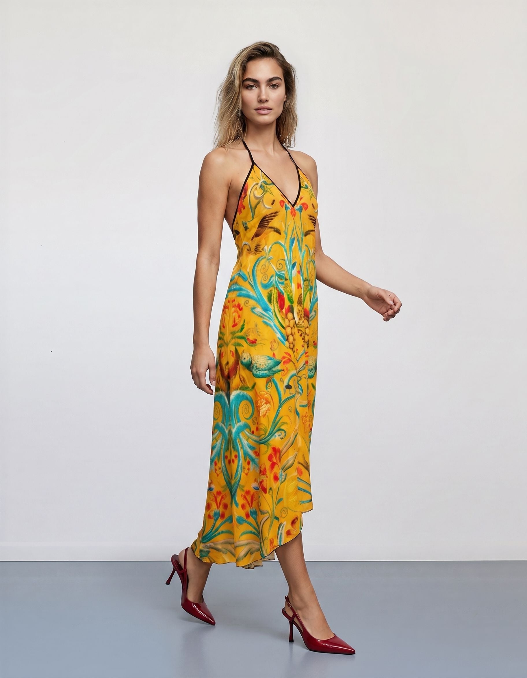 Long Renaissance Dress with Train – Silk